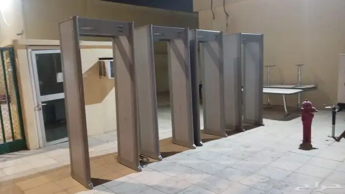 بوابات امنية بوابة كشف معادن 18 زون Zone بوابة مرور افراد 5