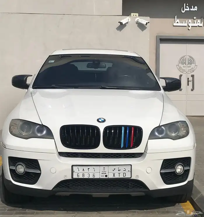 بي ام X6 2010 4