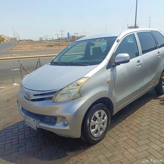 تايوتا افانزا 2015 1