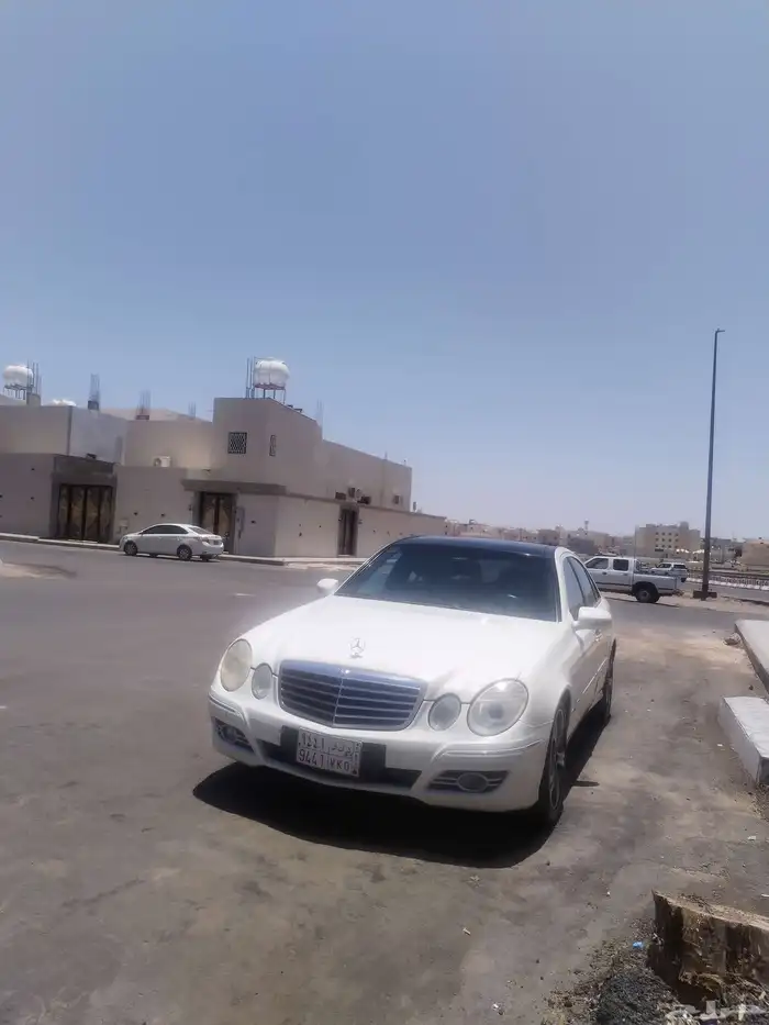 مرسيدس E280 w211 موديل 2009 5