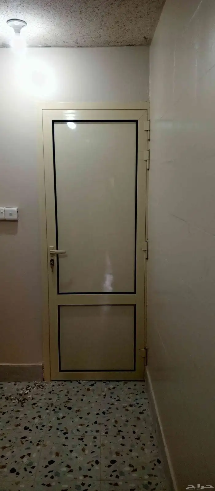 باب عادى فارميكا 1