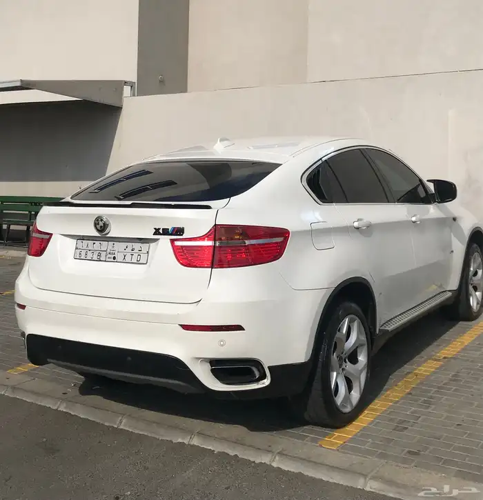 بي ام X6 2010 16