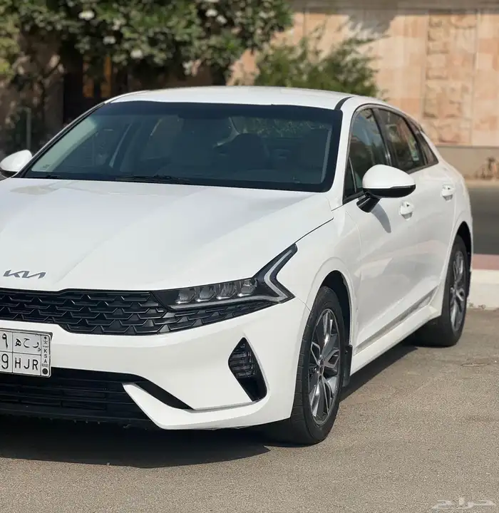 كيا K5 موديل 2023 السعر 68000 الف 5