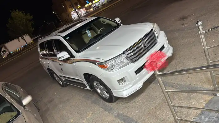 جيب لاند كروزر بريمي 2015 1