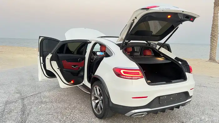 مرسيدس GLC300 موديل 2020 12