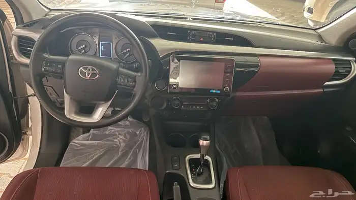 هايلوكس 2022 فل كامل بدون دبل بنزين ( قير اوتماتيك ) وكاله 7