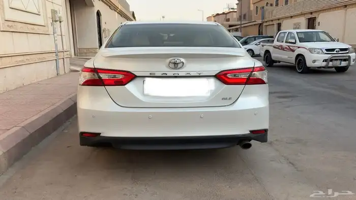 كامري 2020 فل كامل GLE بنزين فتحة 5