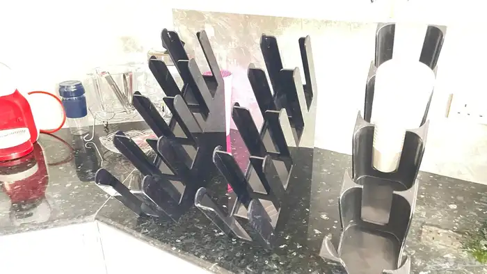 حامل كاسات للكافيهات او المنزل 2