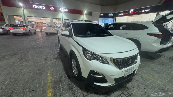 بيجو 3008 1