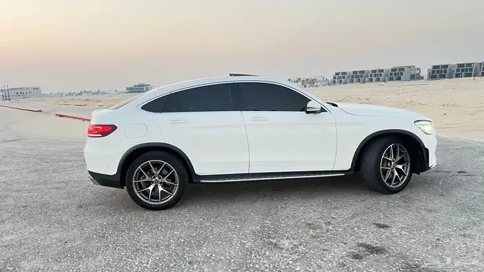 مرسيدس GLC300 موديل 2020 0
