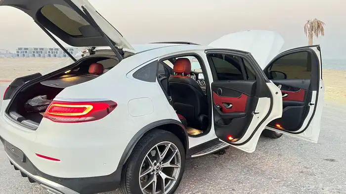 مرسيدس GLC300 موديل 2020 7
