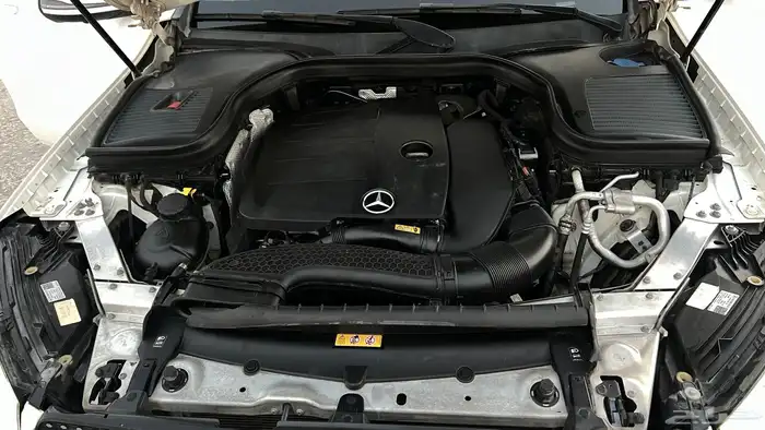 مرسيدس GLC300 موديل 2020 22