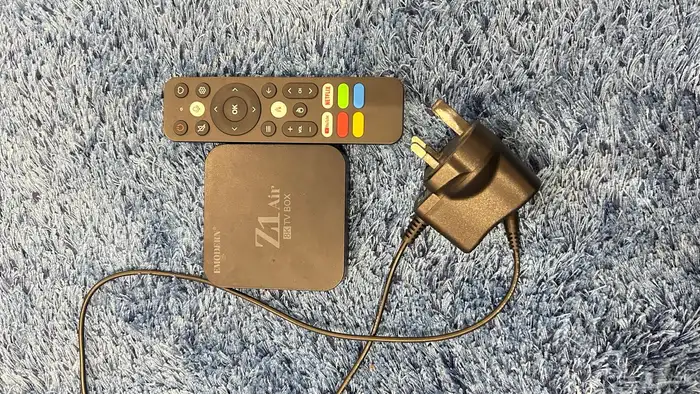 للبيع جهاز Z1 Air 8K TV BOX 1