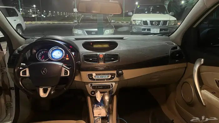 رينو فيلونس 2015 1