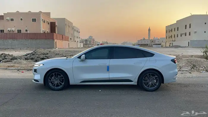 تورس 2025 ترند نص فل 3