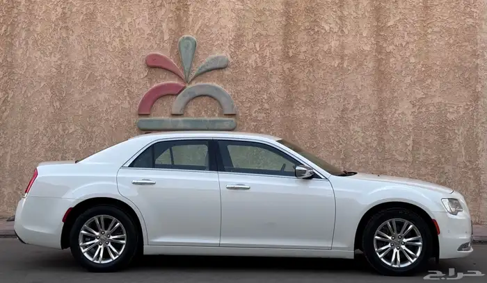 كرايسلر C300 2021 عداد 82 الف 27