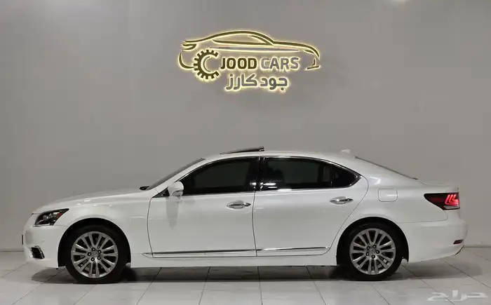 لكزس LS460-L موديل 2014 بحاله ممتازه 3