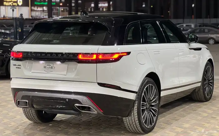رنج فيلر 2018 R-DYNAMIC P380 V6 (( بسعر 138 )) 4