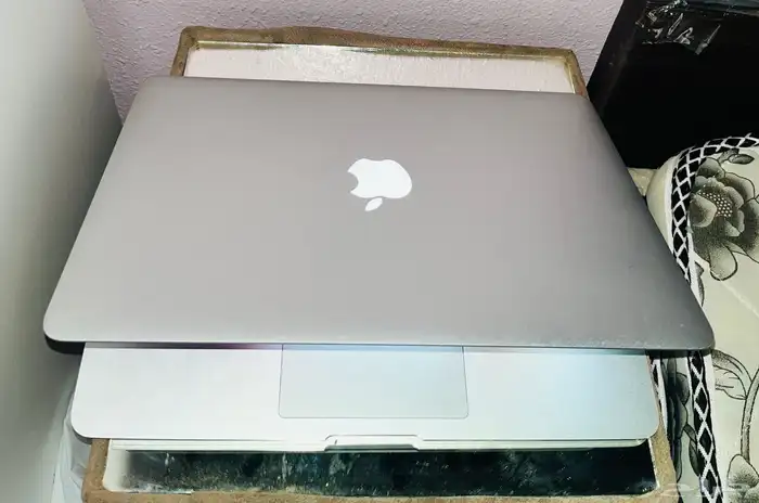 Macbook Air 2017 RAM 8 gb rom 128gb 0