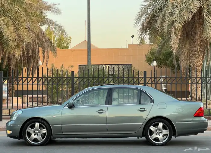لكزس LS430 2002 فل سعودي 3