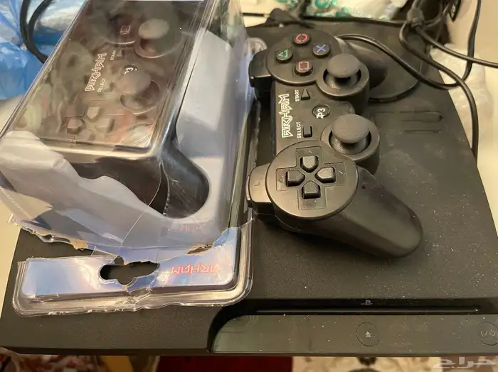 playstation سوني 3 مهكر يحتوي على مكتبه العاب 3 و 2 و1 0