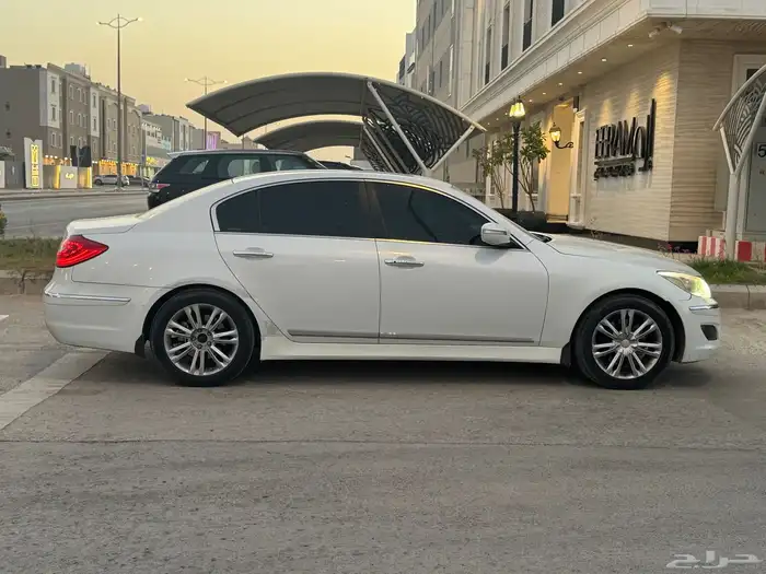 جينسس 2014 للبيع 0