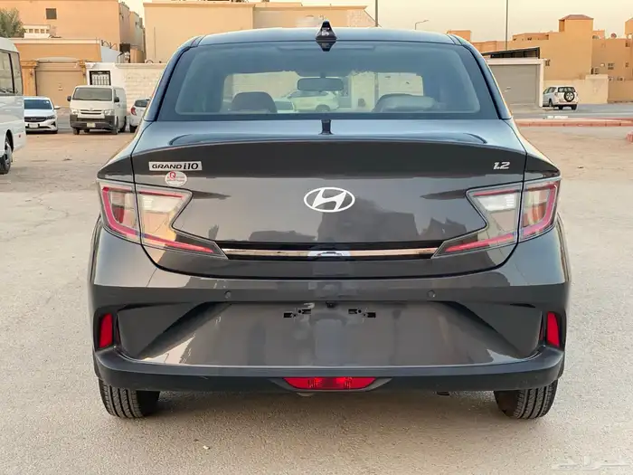 هونداي i10 2024 فل كامل نظيف للبيع 7