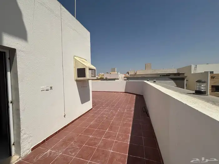 فلة فاخرة للبيع 31