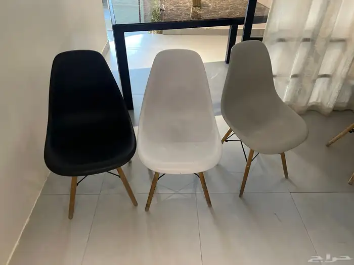 اثاث كنبات وطاولات للبيع 3