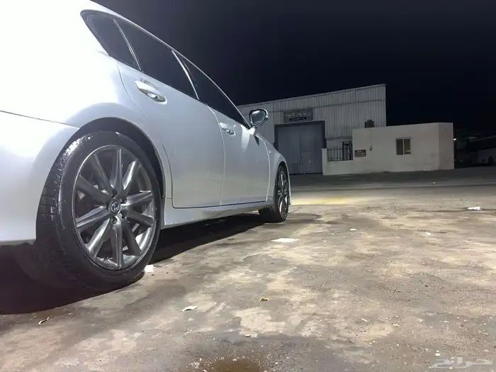 لكزسGs350 Fsport (لوح اماراتية) 0