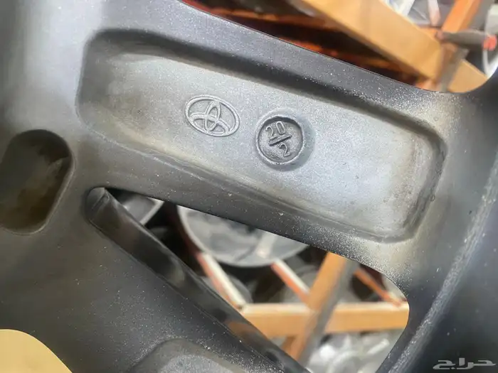 جنوط لاندكروزر تورنق 2021 مقاس 20 اصليه 4