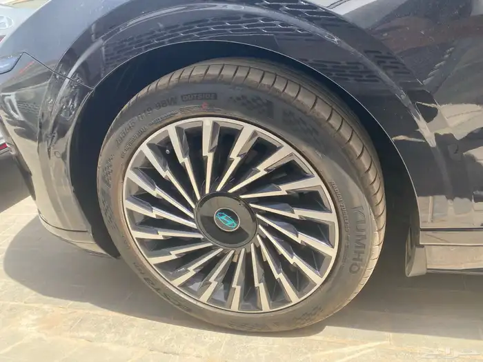 هونداي ازيرا فل كامل سعودي 2025 5
