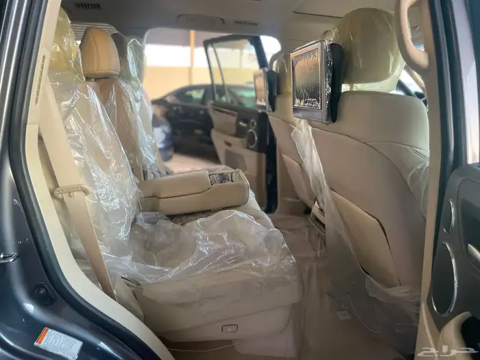 لكزس LX570 2020 ممشى 20 الف شرط 21