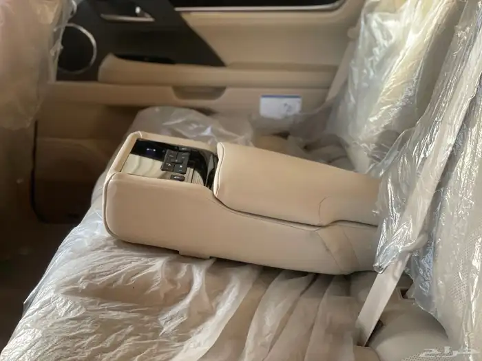 لكزس LX570 2020 ممشى 20 الف شرط 14