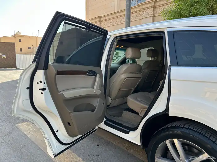 اودي Q7 موديل 2007 Audi 17