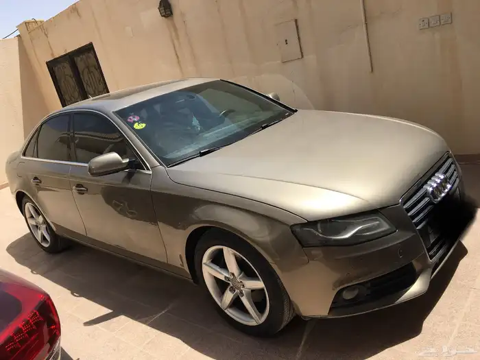 اودي إيه 4 للبيع Audi A4 for Sale 1