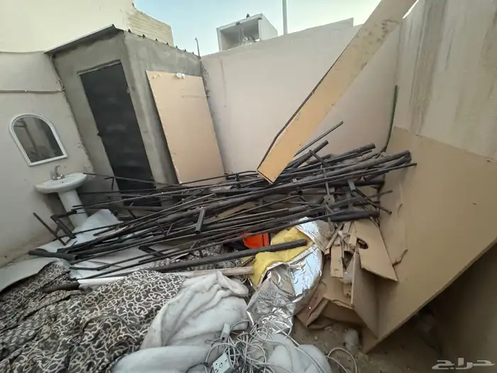 حديد اسلاك كهربا عوازل 4