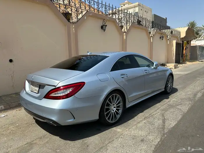 مرسيدس CLS400 4