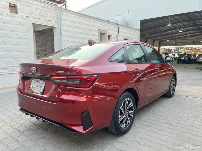 يارس 2024 yx ممشى 97.000 نظيف جدا لدى قمة الاطلال 8