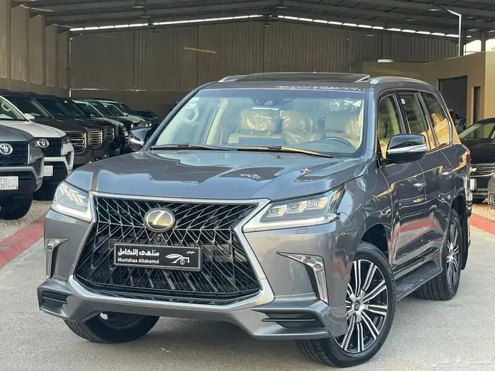 لكزس LX570 2020 ممشى 20 الف شرط 6