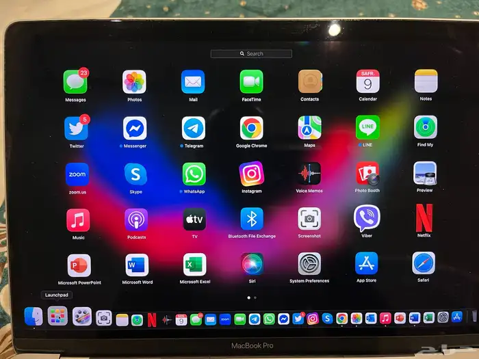 ماك بوك برو تاتش بار   MacBook Pro 1