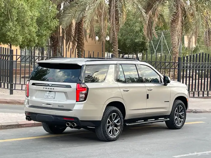 شيفرولية تاهو Z71 2023 فل كامل نظيف جدا بحال الوكاله 32