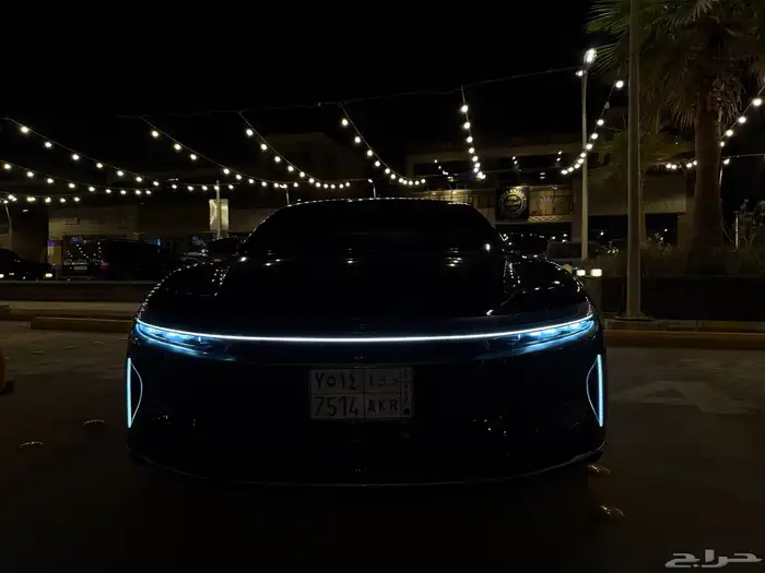 Lucid Air Touring   فخامة كهربائية بمواصفات عالية 47