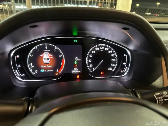 هوندا اكورد موديل 2021 فئة LX 23