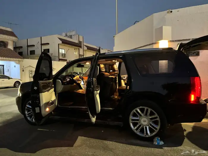 CADILLAC ESCALADE PLATINUM 4
