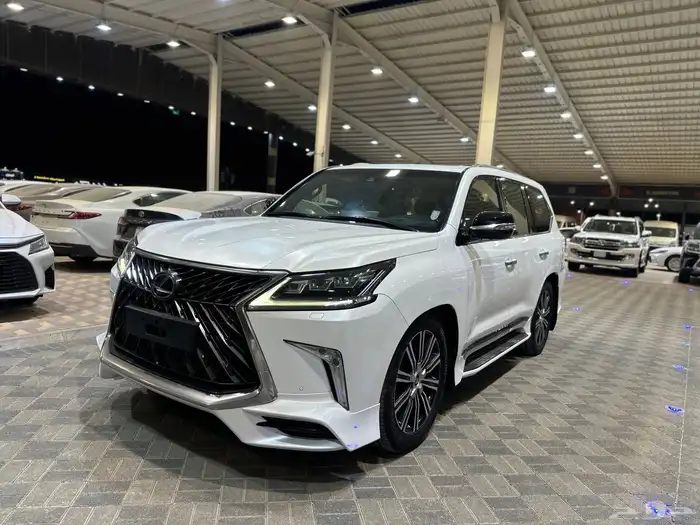 جيب لكزس LX570 سبورت 2020 فطيمي على الشرط 0