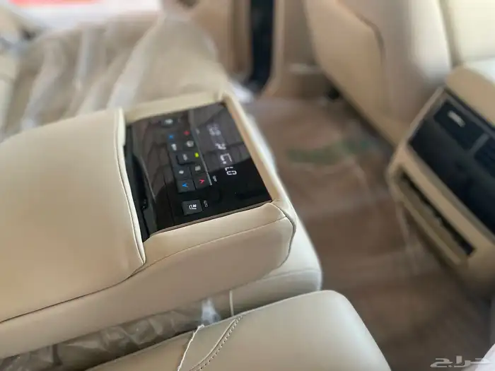 لكزس LX570 2020 ممشى 20 الف شرط 26