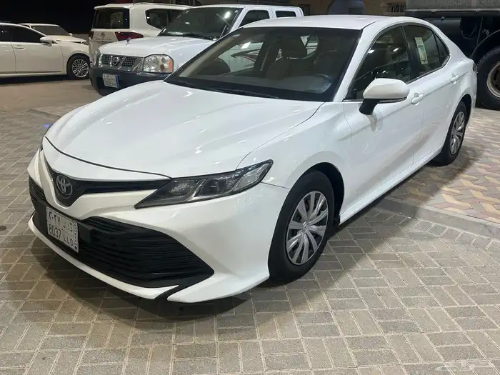 كامري 2020 سعودي عبداللطيف جميل مالك واحد 11