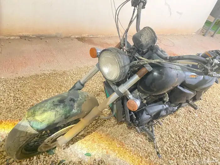للبيع دباب شادو 1100 تشليح 3