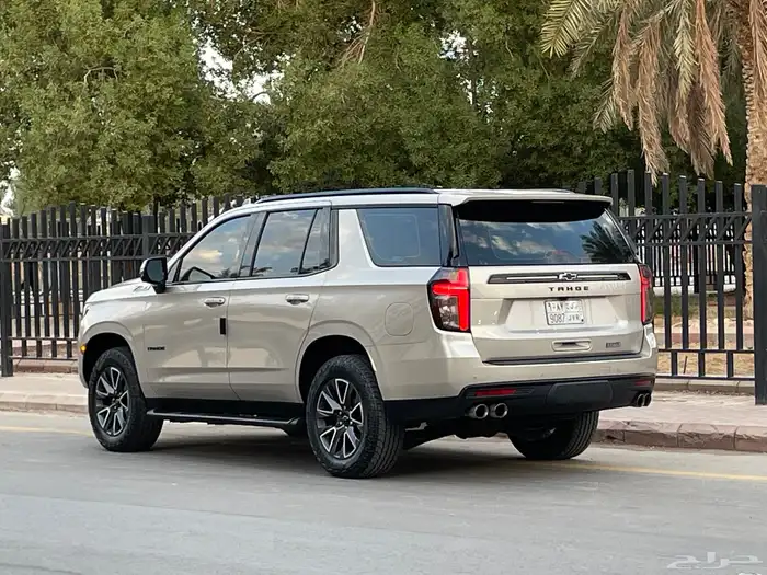 شيفرولية تاهو Z71 2023 فل كامل نظيف جدا بحال الوكاله 10